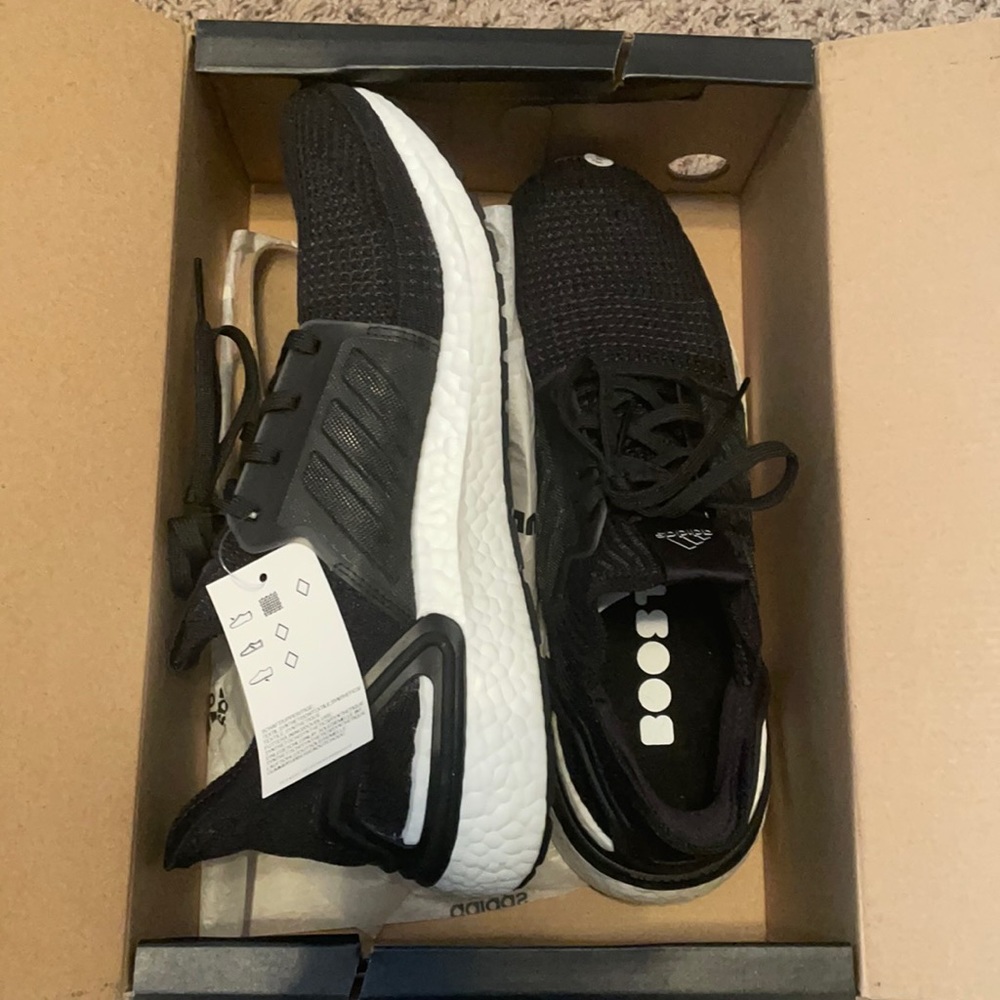 NWT Adidas Ultraboost black